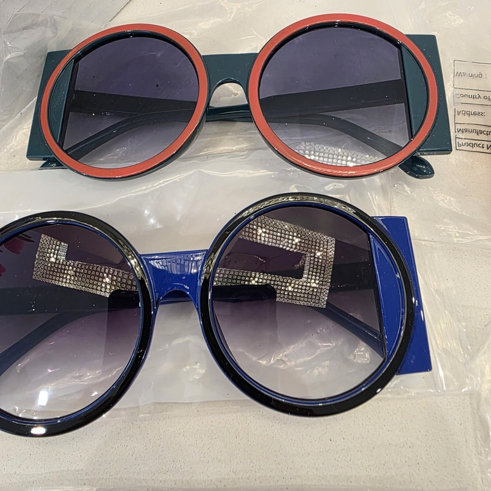 Bundle Of 14 SunGlasses & Eye Glasses. Red Sojos,2 Reading Glasses +2.5, 3 Spot - Picture 12 of 15